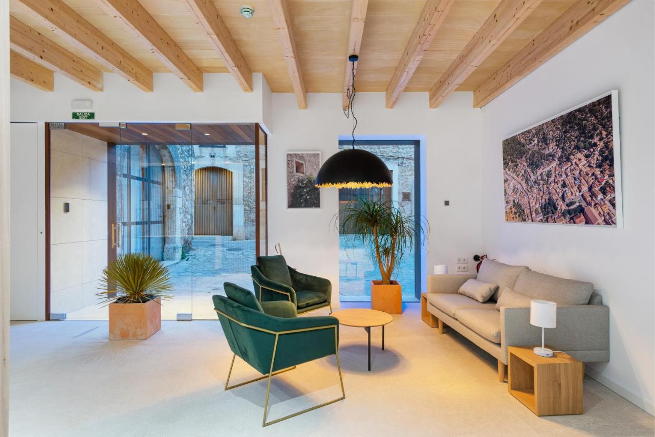 Placeta Vella Turismo De Interior Thị trấn Thị trấn Caimari Ngoại thất bức ảnh